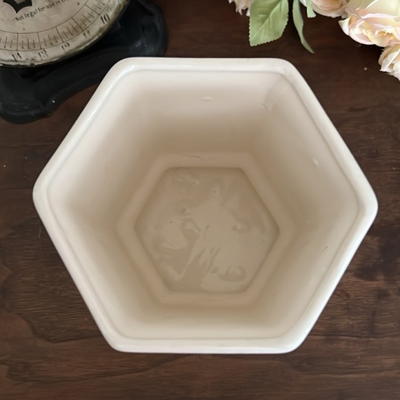 🌸Ceramic Vase - Picture 5 of 9